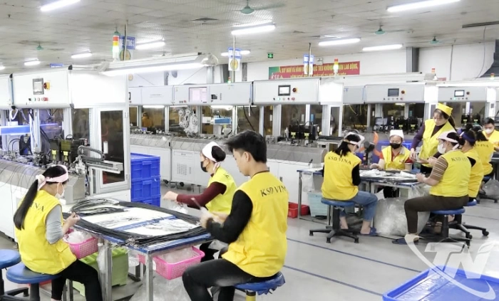 Người lao động và chuyện thưởng Tết