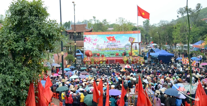 Đầu xuân về Kim Sơn Tự