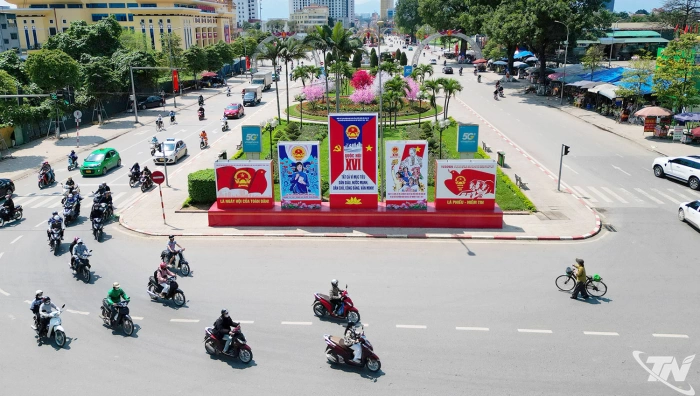 Rực rỡ cờ hoa đón ngày hội lớn