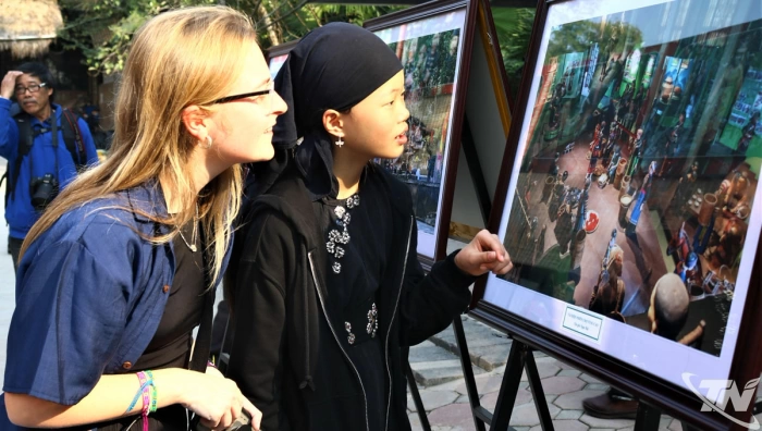 Mỹ thuật, nhiếp ảnh gắn với đời sống xã hội