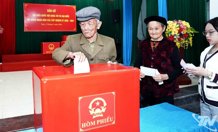 Hai cuộc bầu cử, một mạch nguồn dân chủ