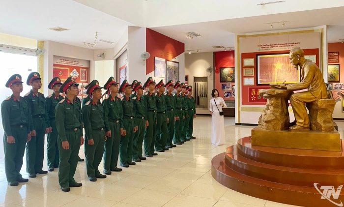 Phát huy truyền thống, tự hào vững bước