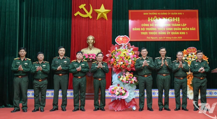 Công bố Quyết định thành lập Đảng bộ Trường Thiếu sinh quân miền Bắc