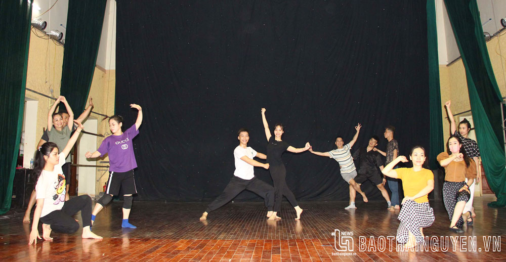 Tiếp “lửa” đam mê, khơi nguồn sáng tạo văn hóa