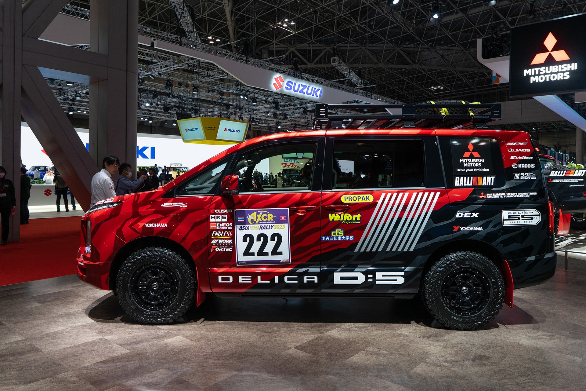 Thuế quan siết chặt, lợi nhuận nhiều hãng xe tuột dốc