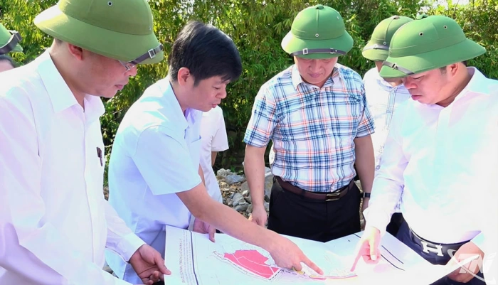Lãnh đạo tỉnh Thái Nguyên kiểm tra tiến độ giải phóng mặt bằng Khu công nghiệp Sông Công II - giai đoạn 2