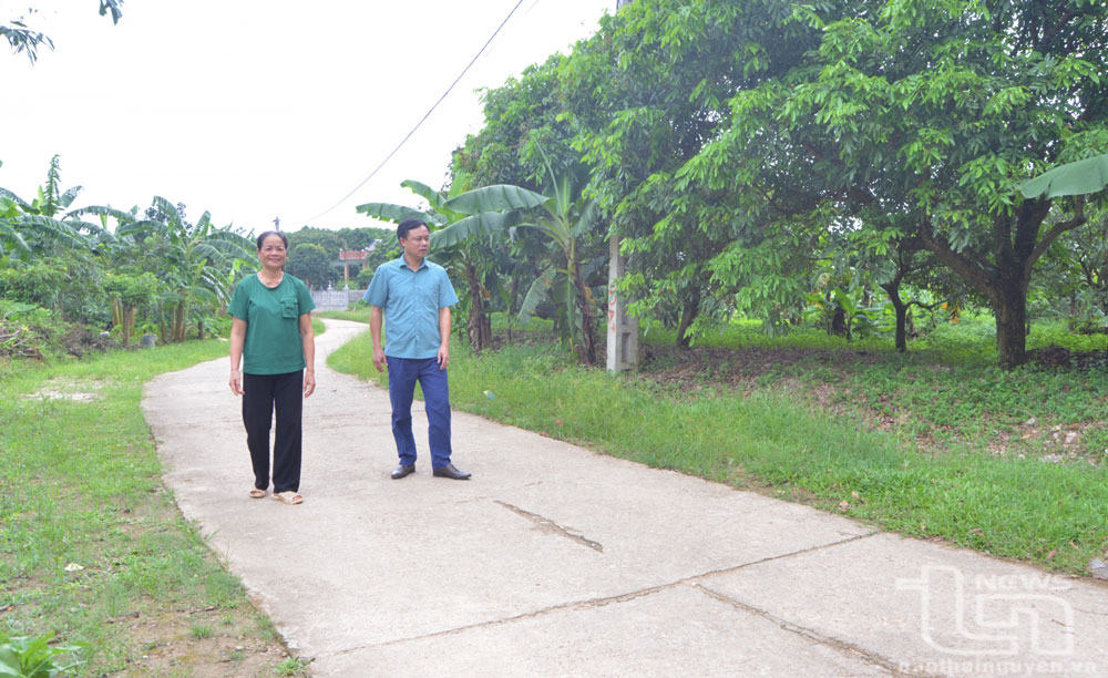 Nữ bí thư chi bộ được nhân dân tin yêu