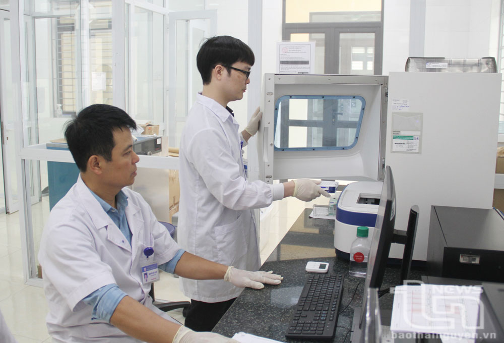 Những người lặng thầm cống hiến