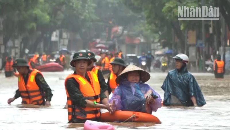 Tập trung khắc phục hậu quả mưa lũ do ảnh hưởng của bão số 2 và chủ động ứng phó với mưa lũ, sạt lở đất trong thời gian tới
