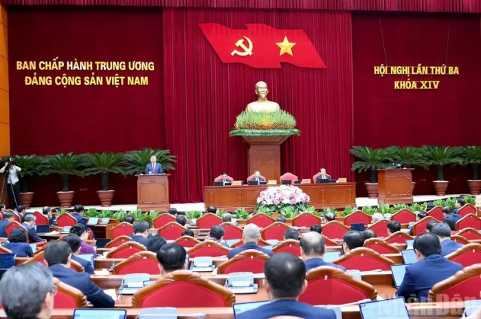Khai mạc Hội nghị lần thứ 3 Ban Chấp hành Trung ương Đảng khóa XIV