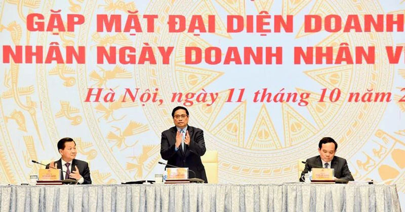 Thủ tướng Phạm Minh Chính chủ trì Hội nghị Thường trực Chính phủ với đại diện doanh nhân