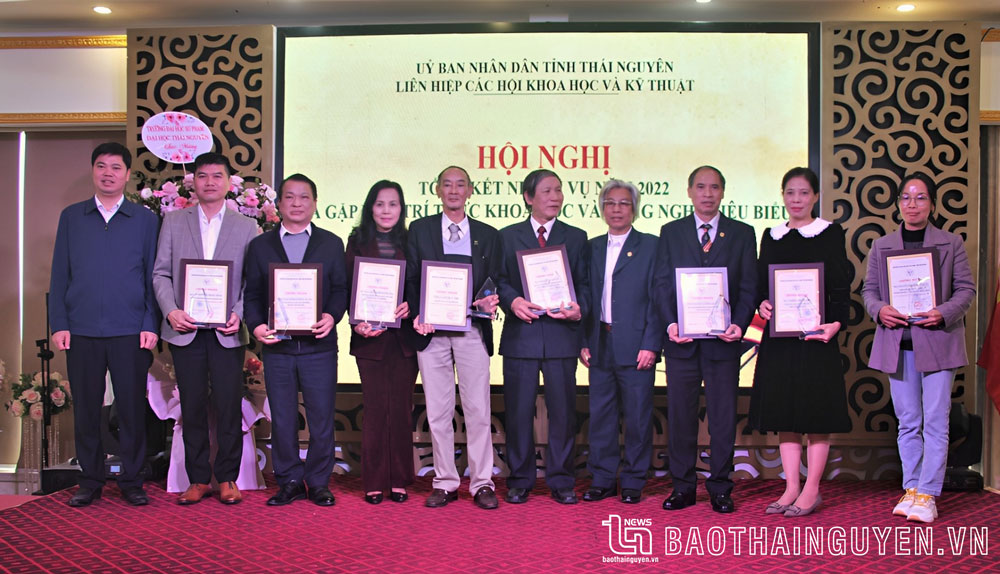 28 cá nhân được công nhận “Trí thức khoa học và công nghệ tiêu biểu năm 2022”