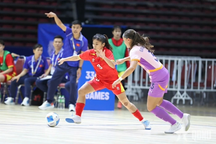 Thắng Philippines, futsal nữ Việt Nam vào chung kết SEA Games 33