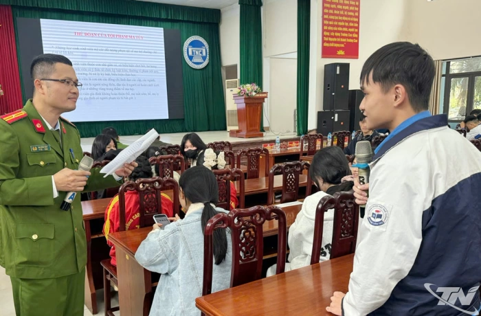 Tuyên truyền phòng chống tội phạm tại Trường Cao đẳng Thái Nguyên