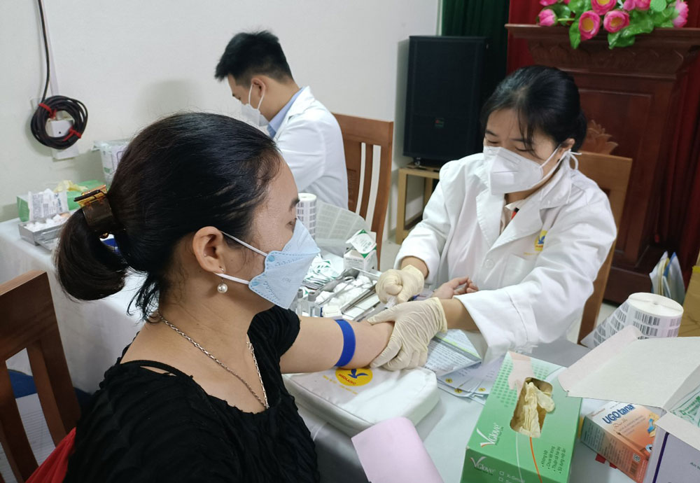 Phổ Yên: Trên 600 người được tầm soát ung thư miễn phí