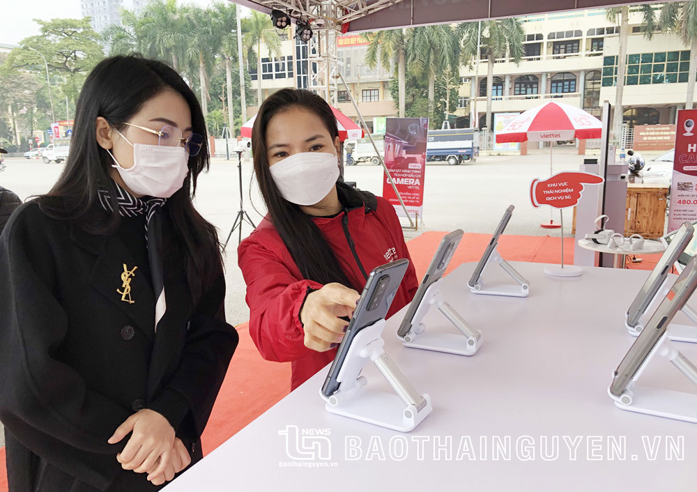 Phát triển hạ tầng viễn thông làm nền tảng chuyển đổi số