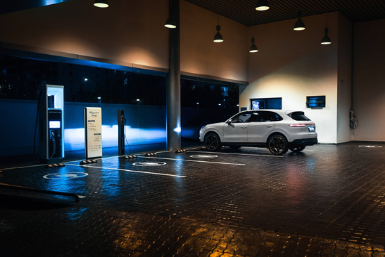 Xe điện sạc nhanh - lựa chọn trong tương lai