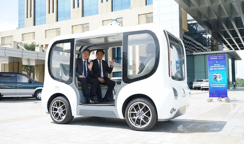 Tỉnh Bình Dương lần đầu tiên vận hành xe thông minh không người lái