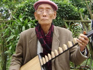 Cụ Nguyễn Phú Đẹ - người giữ lửa cho ca trù Việt