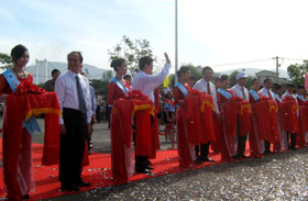 Khánh thành cầu dây võng dài nhất Việt Nam