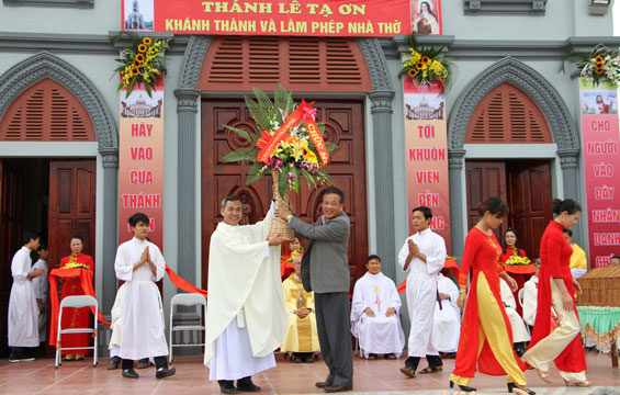 Khánh thành nhà thờ Giáo họ Phúc Linh