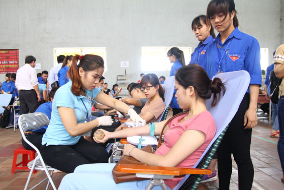 Tiếp nhận trên 2.000 đơn vị máu mỗi năm