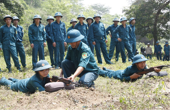 Xây dựng lực lượng dân quân tự vệ đáp ứng yêu cầu, nhiệm vụ