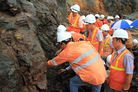 NuiPhao Mining: Góp phần nâng cao chất lượng đào tạo nguồn nhân lực ngành Khai khoáng