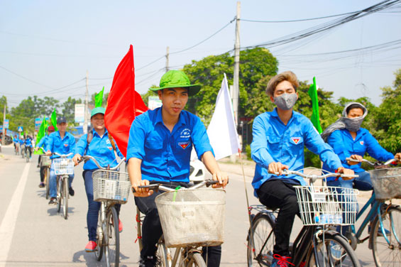 Sinh viên và những hoạt động hữu ích ngày hè