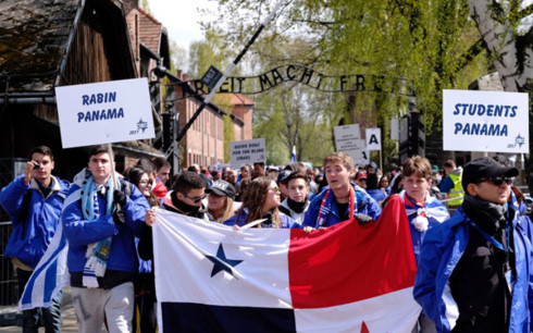 10.000 người tuần hành tưởng nhớ nạn nhân vụ thảm sát Holocaust