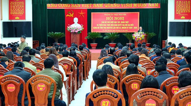 Triển khai học tập các nghị quyết