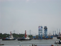 Hầm dìm Thủ Thiêm bị thấm nước 130 chỗ