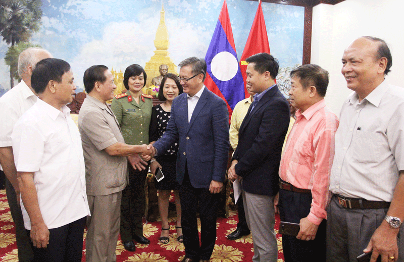 Tăng cường vun đắp tình hữu nghị, đoàn kết