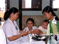 Tiêm vaccine "5 trong 1" cho trẻ từ tháng 6