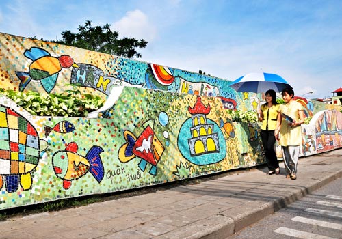 “Con đường gốm sứ” ở Hà Nội đạt kỷ lục Guiness