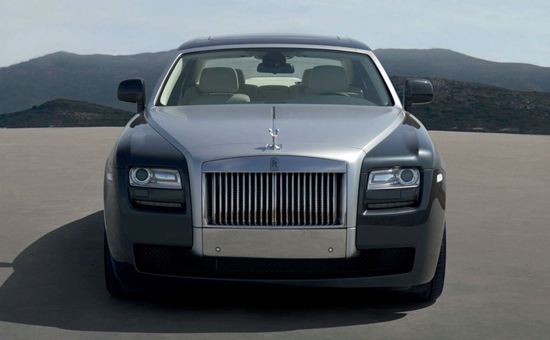 Rolls-Royce Ghost chính thức ra mắt