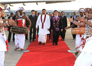 Chủ tịch nước sang thăm Sri Lanka