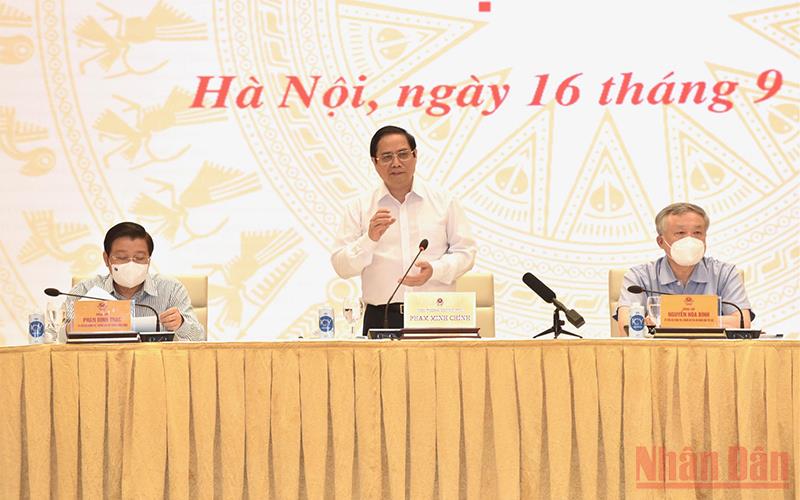 Xây dựng và hoàn thiện thể chế là một khâu đột phá