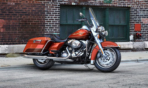 Th&ecirc;m đặc biệt với Harley-Davidson Touring Road King 6