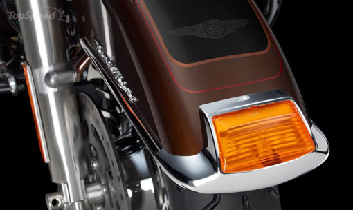 Th&ecirc;m đặc biệt với Harley-Davidson Touring Road King 12
