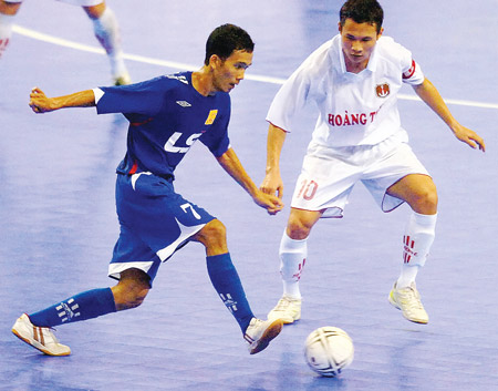 Bốn đội bóng tham dự giải Futsal quốc tế Hà Nội 2010