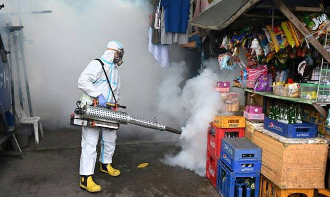 Philippines đang bị cuốn trong làn sóng lây nhiễm COVID-19 mới