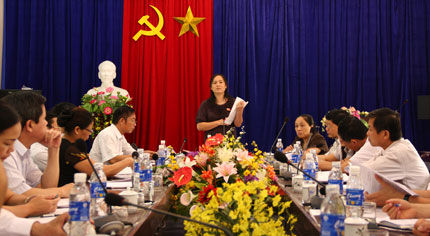 Đoàn giám sát của Hội đồng dân tộc Quốc hội làm việc tại huyện Đại Từ