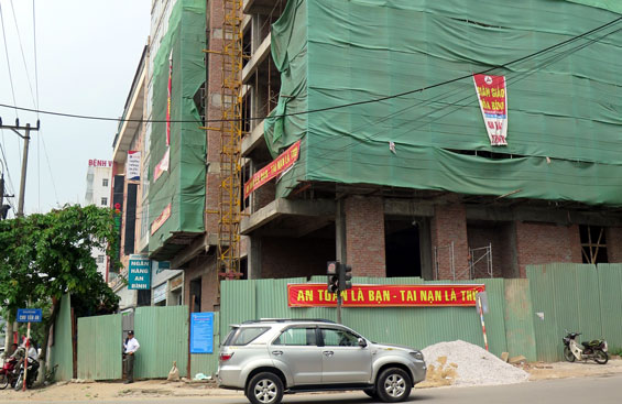 Hiện đại hoá cơ sở vật chất phục vụ kinh doanh 