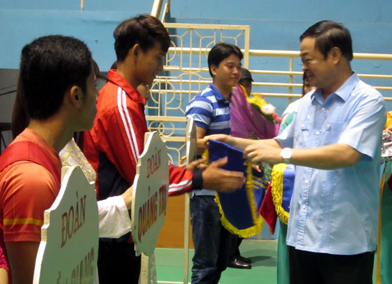 Khai mạc giải Cử tạ lứa tuổi thanh, thiếu niên toàn quốc lần thứ VIII