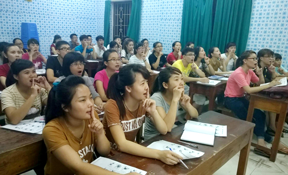 Trải nghiệm với Power English