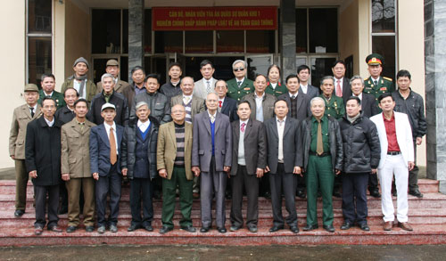 Gặp mặt Nhân kỷ niệm Ngày truyền thống Trung đoàn 320 Anh hùng