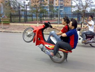 Giải quyết dứt điểm nạn đua xe