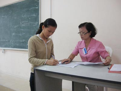 Hơn 40% hồ sơ "ảo" thi cao đẳng