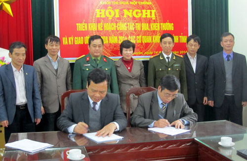 Bám sát cơ sở để thi hành án